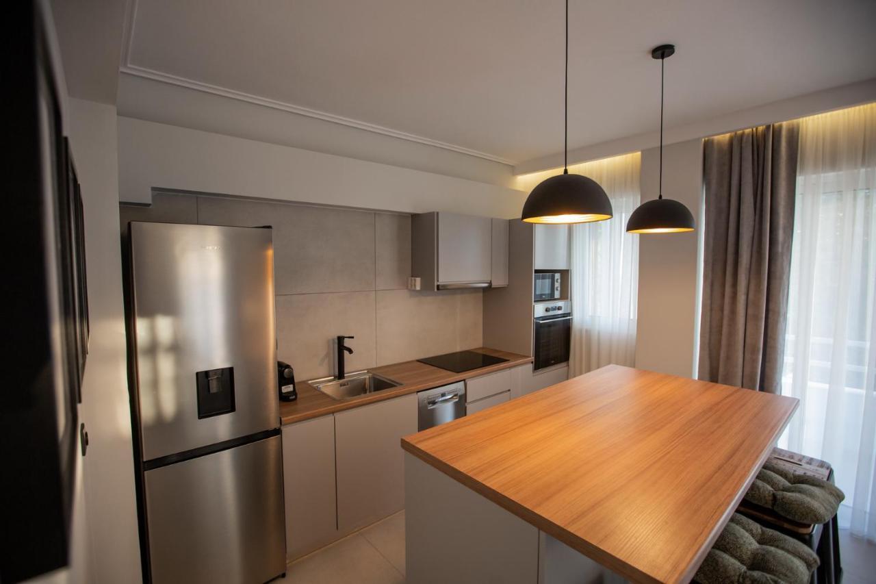 Vallia - Luxury B2 *